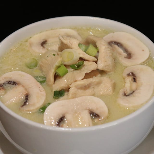 Tom Kha.