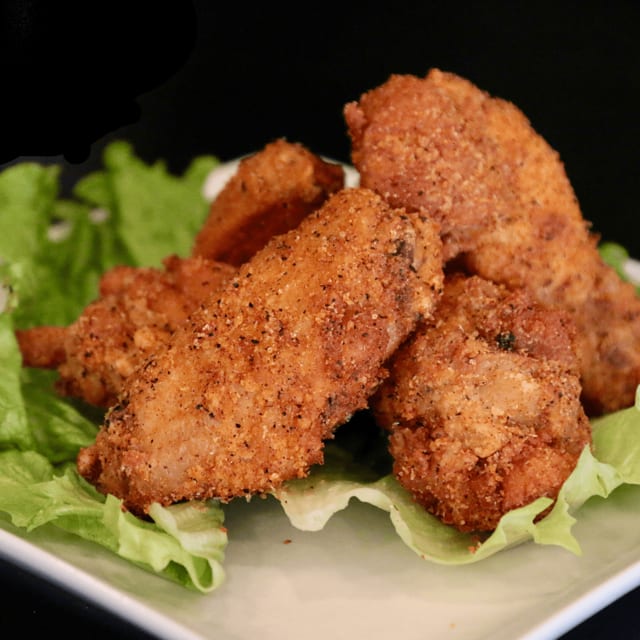 Charm Chicken Wing.