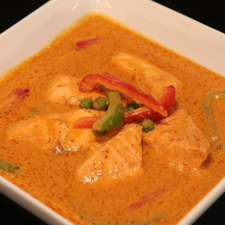 Explore Our Flavorful Curries